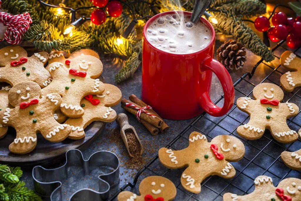 gingerbread man kurabiye tarifi GİNGERBREAD